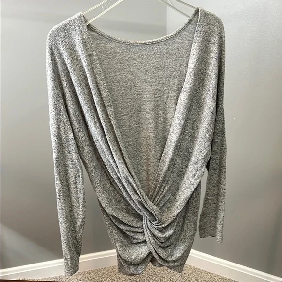 Backless Long Sleeve Sweater - Picture 2 of 3